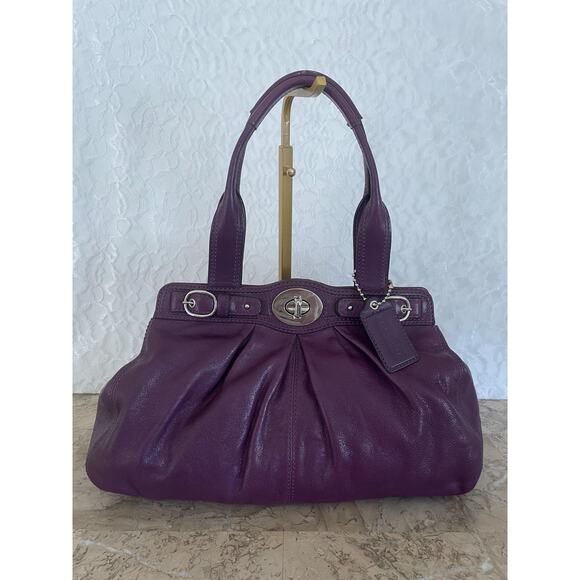 COACH Mia/garnet plum Pleated Leather Carryall Shoulder Bag 13914 - Picture 2 of 13